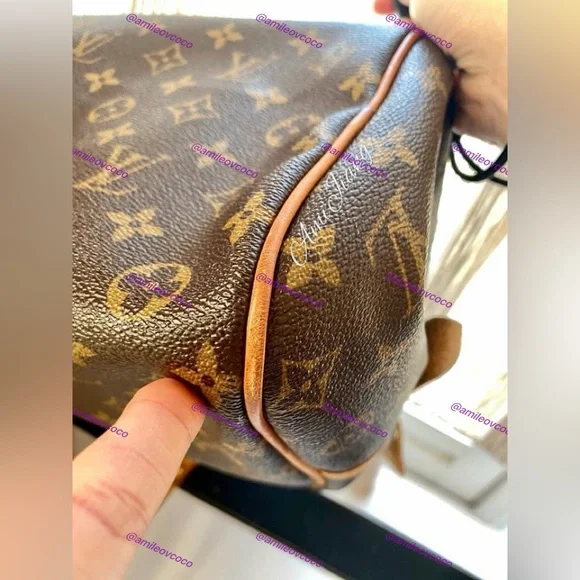 Louis Vuitton Montorgueil GM Monogram Shoulder Bag - Picture 9 of 16